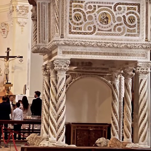 Battesimo a Ravello per la figlia di Stash: emozione in Duomo, banchetto a Villa Cimbrone [FOTO]