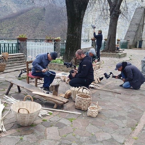 "Bellissima Italia": Tramonti protagonista su Rai 2 nella puntata di sabato 22 aprile