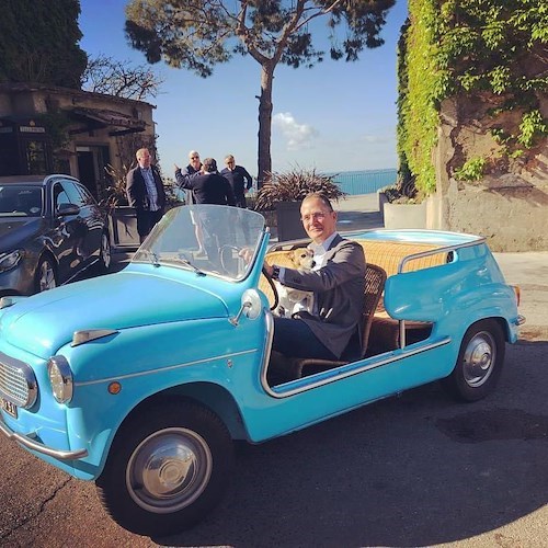 Bernard Arnault a Positano per Ferragosto, per il magnate del lusso pranzo al "San Pietro" e tappa da "Ceramica Assunta"
