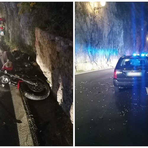 Brutto incidente nella notte ad Amalfi: frontale tra auto e moto, giovane di Conca in ospedale [FOTO]