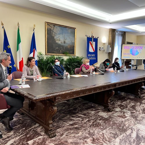 "Bulli di sapone", la Regione Campania lancia una challenge per le scuole e una campagna di sensibilizzazione
