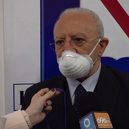 Campania rimane in zona rossa, De Luca: «Queste due settimane ci consentiranno di respirare» 