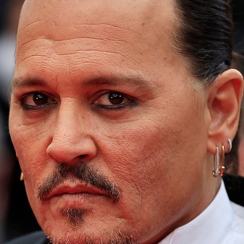 Cannes 76, applausi e commozione per il ritorno di Johnny Depp