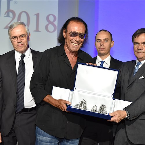 Capri, ad Antonello Venditti il Premio Faraglioni 2018 [FOTO]