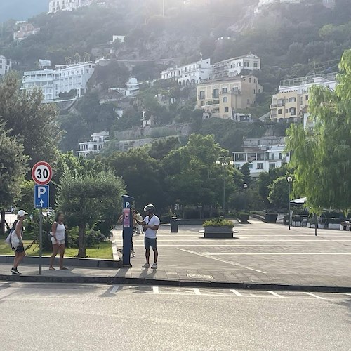 Carenza parcheggi in Costa d’Amalfi, a Vietri sul Mare ne nascerà uno coperto a Marina