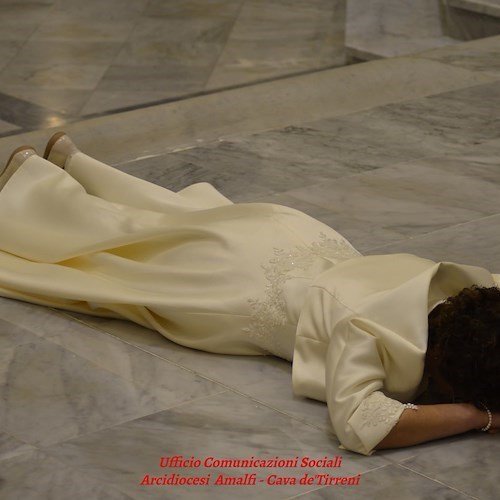 Cava de’ Tirreni, Teresa Carotenuto è Sposa di Cristo: grande commozione alla cerimonia di Consacrazione