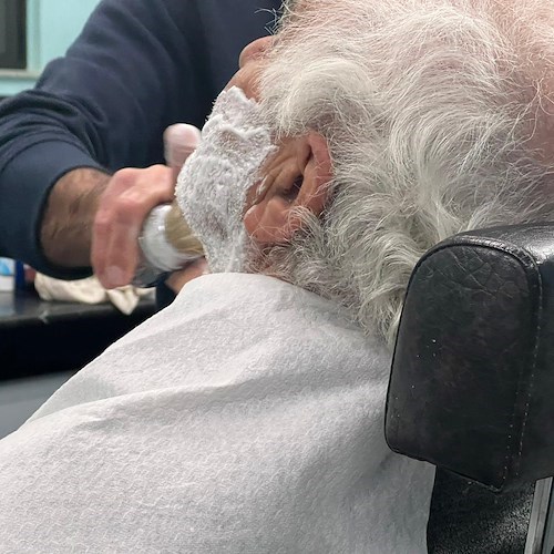 Celebrare l'arrivo della primavera: l'usanza di tagliare i capelli il primo venerdì di marzo