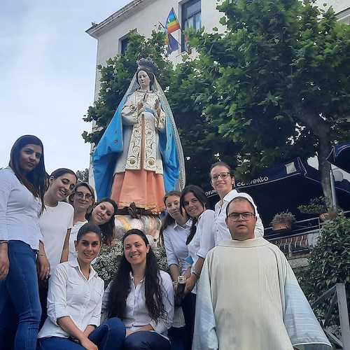 Cetara, don Andrea Caputo festeggia il suo 10° anniversario di sacerdozio