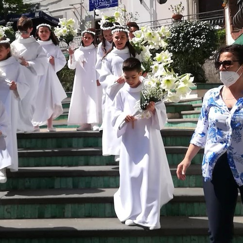 Cetara. Grande festa per la Prima Comunione di 11 bambini 