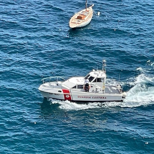 Colto da malore su nave da crociera appena ripartita da Salerno, turista trasferito al "Ruggi"