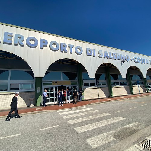 «Con allungamento pista l'Aeroporto Salerno-Costa d'Amalfi operativo nel 2023». Piero De Luca aggiorna sui lavori 