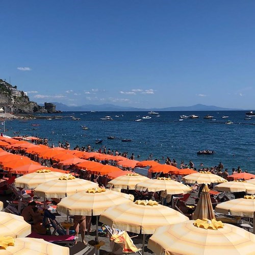 Spiaggia Maiori<br />&copy; Maria Abate