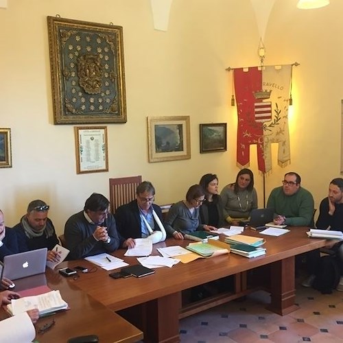 Consiglio comunale Ravello: su conto consuntivo opposizione avanza illegittimità, Mansi abbandona aula