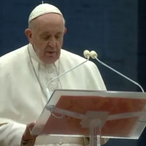 Coronavirus, la benedizione straordinaria di Papa Francesco: «Signore, sappiamo che Tu hai cura di noi» 