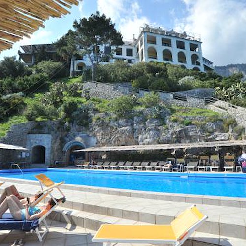 Costa d'Amalfi, hotel Belvedere seleziona personale per stagione 2022