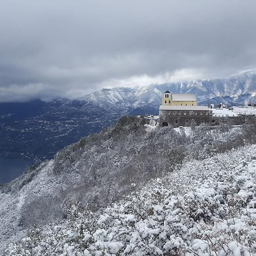 Costa d'Amalfi, previsto crollo delle temperature e prima neve sui Lattari