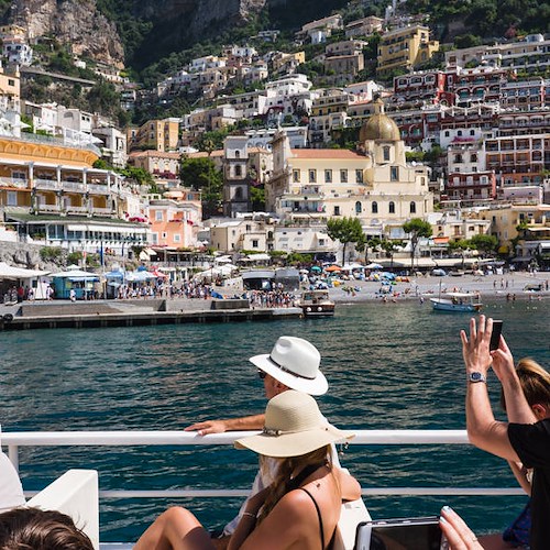 Costa d’Amalfi, un questionario per migliorare l’esperienza dei turisti e la vita delle comunità locali 