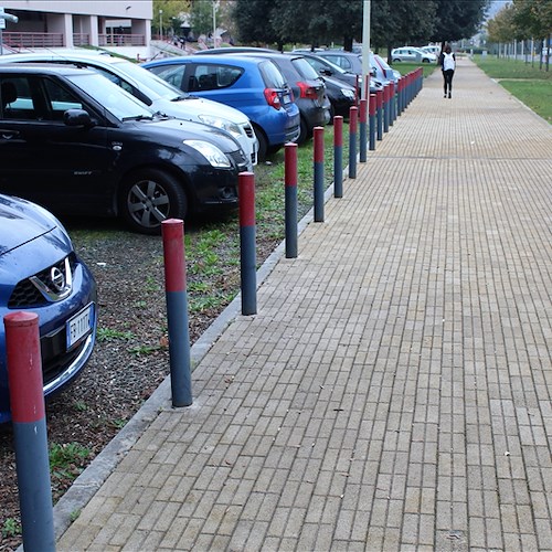 Costruendo UNISA: eliminati gli elementi dissuasori nelle aree parcheggio del Campus