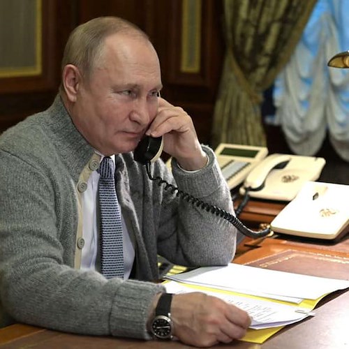 Crisi Ucraina-Russia, Putin assicura che non interromperà le forniture di gas sui mercati globali