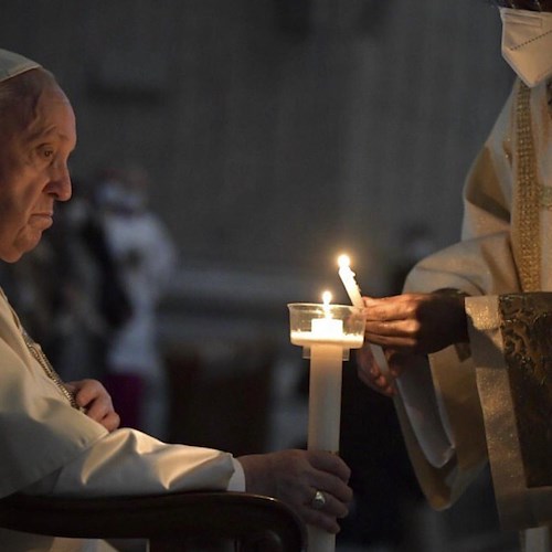 «Cristo è risorto! Si scelga la pace!», all’Urbi et Orbi Papa Francesco chiede con forza la fine del conflitto in Ucraina