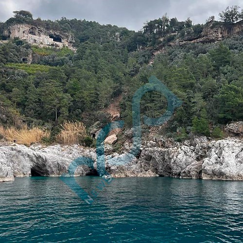 Crollo dalle catacombe di Santa Maria de Olearia a Maiori: arriva la Guardia di Finanza /FOTO e VIDEO