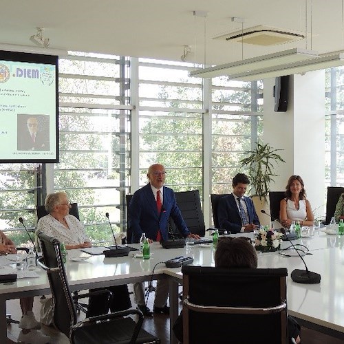 Da Cetara a Novi Sad per una Lectio Magistralis, il prof. Michele Guida (UNISA) in Serbia per parlare del Centro THERADE
