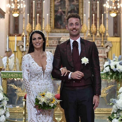 Da Vignola si sposano in Costa d’Amalfi, dove lei ha trascorso l’infanzia: auguri ad Alessandra e Nicolò!