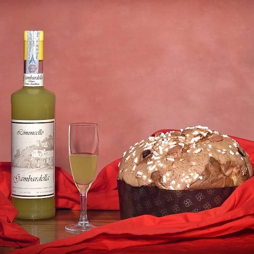 Dai Susamielli al Panettone artigianale: la dolcezza del Natale della Pasticceria Gambardella di Minori 