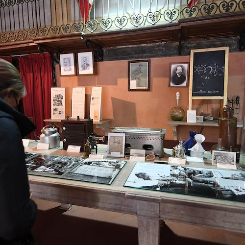 Dal Vaiolo al Covid: a Napoli inaugurata la mostra "Pianeta Pandemia. Storie virali di contagi e rimedi"
