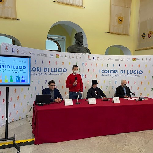 Dieci anni fa ci lasciava Lucio Dalla, Sorrento gli dedica un murale e una rassegna lunga un mese