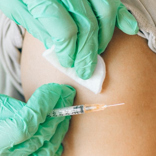 Domenica ad Agerola un open day per i vaccini anticovid e antinfluenzali, lunedì apre nuovo centro prelievi