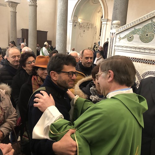 Don Angelo nuovo parroco di Ravello: «Non voglio collaboratori ma persone corresponsabili. Chiesa non è palcoscenico di Sanremo»