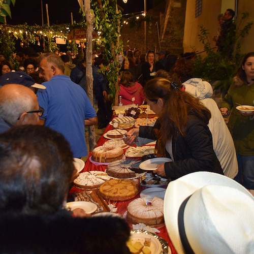 Dopo 3 anni torna la Sagra di San Martino a Praiano, appuntamento imperdibile con i piatti tipici e il vino novello