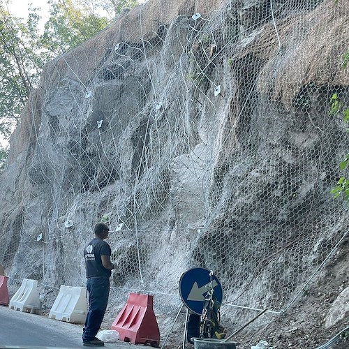 Dopo un mese conclusi i lavori di messa in sicurezza del costone roccioso franato al Valico di Chiunzi