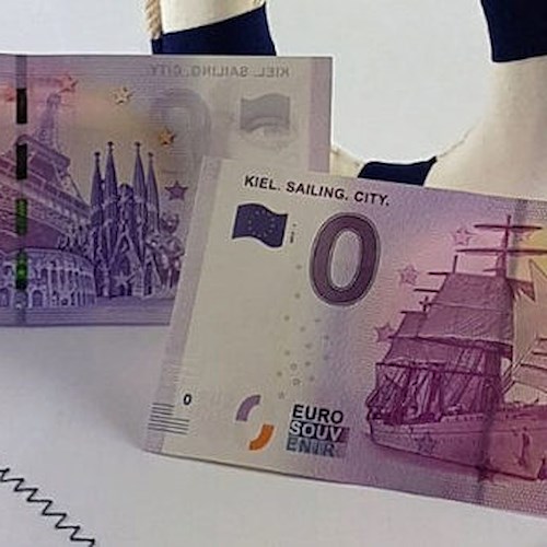 Ecco la nuova banconota da zero euro che va già a ruba [FOTO]