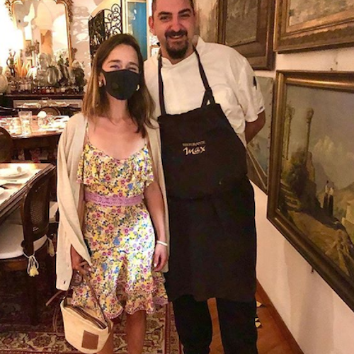 Emilia Clarke a Positano, tappe di gusto e gite in barca per la star de "Il Trono di Spade" [FOTO]