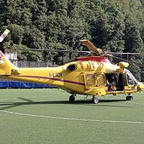 Emorragia cerebrale per un turista danese. Necessario elicottero per il trasferimento in ospedale