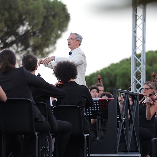 Fabio Luisi chiude a Ravello la tournée con i giovani dell’Accademia del Teatro alla Scala /FOTO