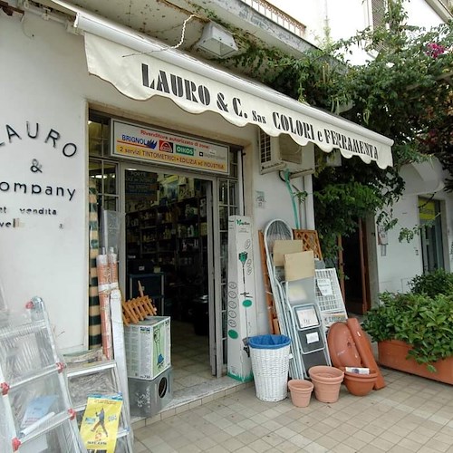 Ferramenta, infissi e vernici: Lauro & Company riferimento per imprese edili e hotel in Costa d'Amalfi