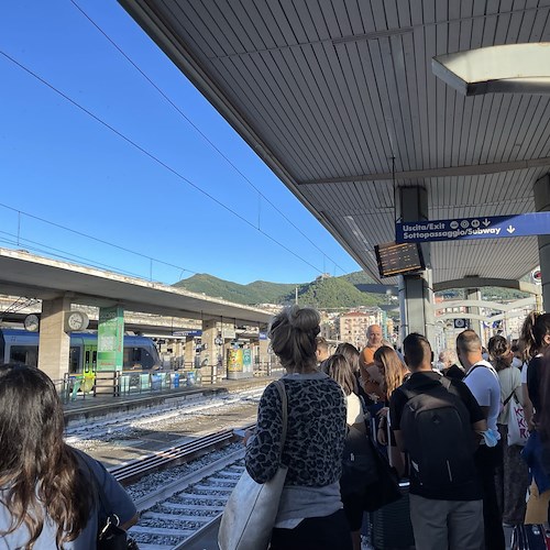 Ferrovie dello Stato, da oggi torna regolare la circolazione dei treni tra Torre Annunziata e Nocera Inferiore