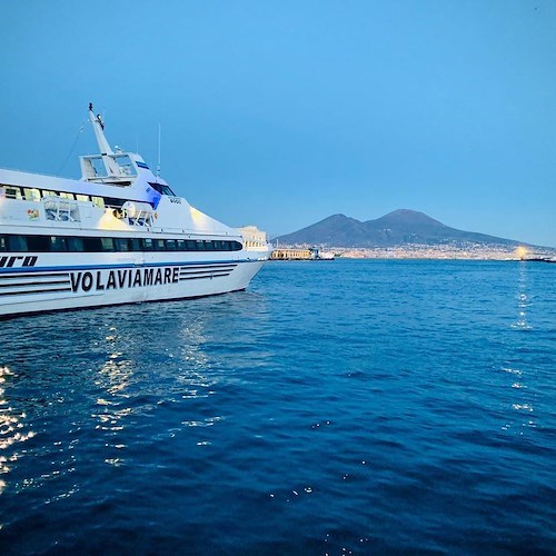 Fino al 31 dicembre attive le corse via mare Sorrento-Napoli