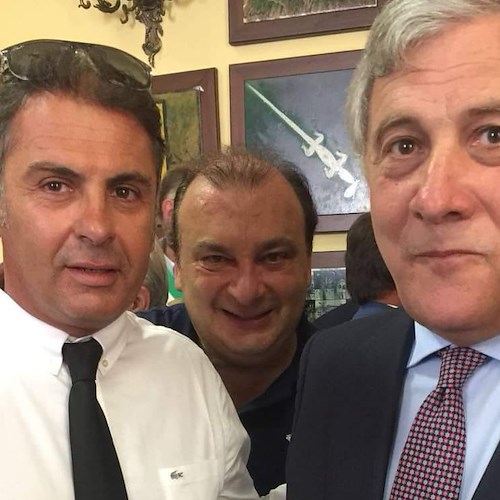 Fulvio Mormile insieme a Martusciello e Tajani