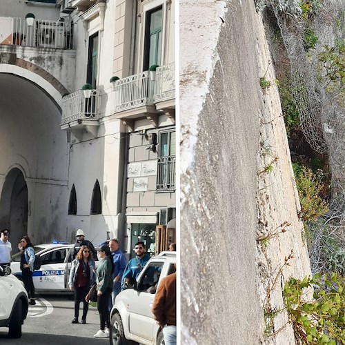 Strada chiusa ad Amalfi<br />&copy; Massimiliano D'Uva