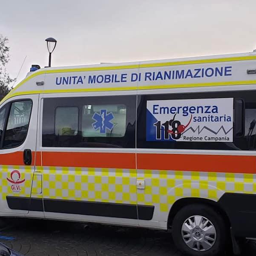 Furore isolata dopo frana, arrivato presidio 118 per le emergenze dopo il cimitero