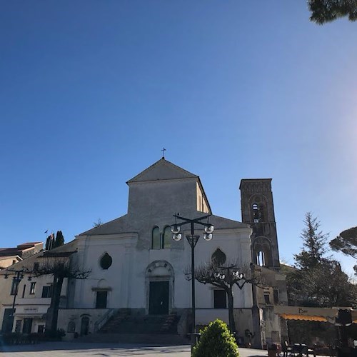 Giornata dell'Unità Nazionale e delle Forze Armate: a Ravello un corteo con gli studenti 