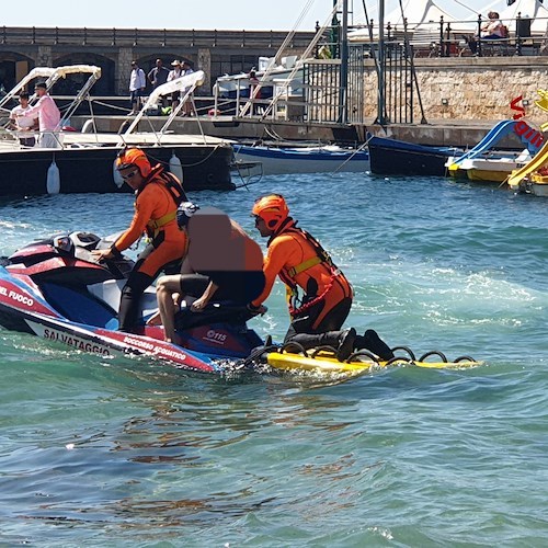 Gran Prix de "Le Tre Sirene" V Trofeo di Cetara, a supporto dei nuotatori della gara odierna intervento provvidenziale dei Vigili del Fuoco 