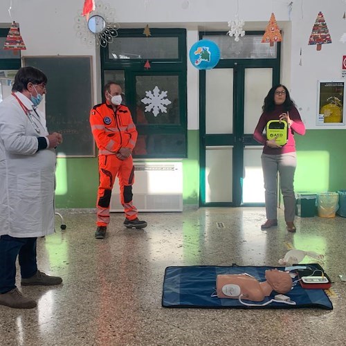 Grazie al dono dei defibrillatori da parte del Distretto Turistico la Costa d'Amalfi è interamente cardioprotetta