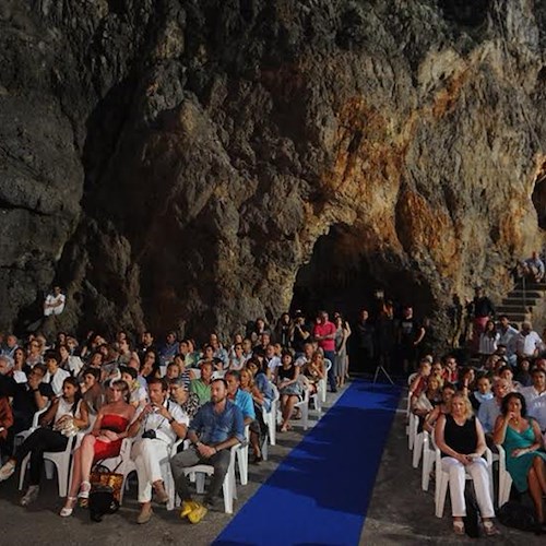 Grotta dello Smeraldo, lunedì 11 appuntamento con 'La notte dello stile Mediterraneo'