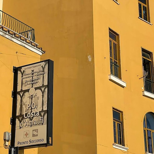 Hub vaccinale Costa d'Amalfi, ecco gli orari di apertura per il mese di aprile