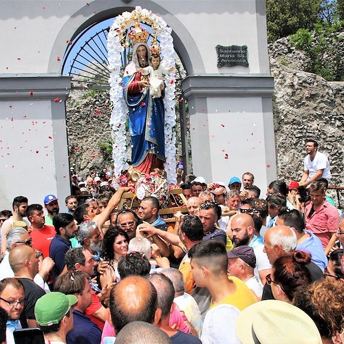 I canti dedicati alla Madonna Avvocata spiegati da Sigismondo Nastri